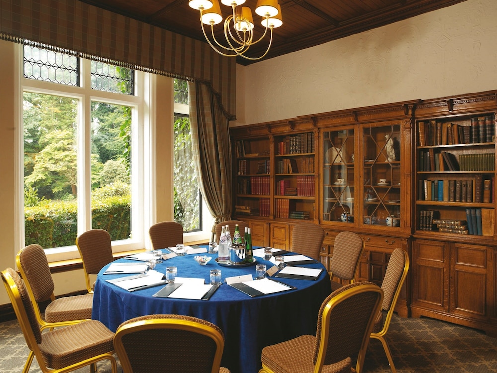Macdonald Frimley Hall Hotel And Spa 56/73