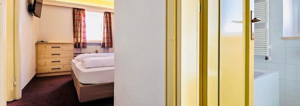 Hotel Cir 50/50