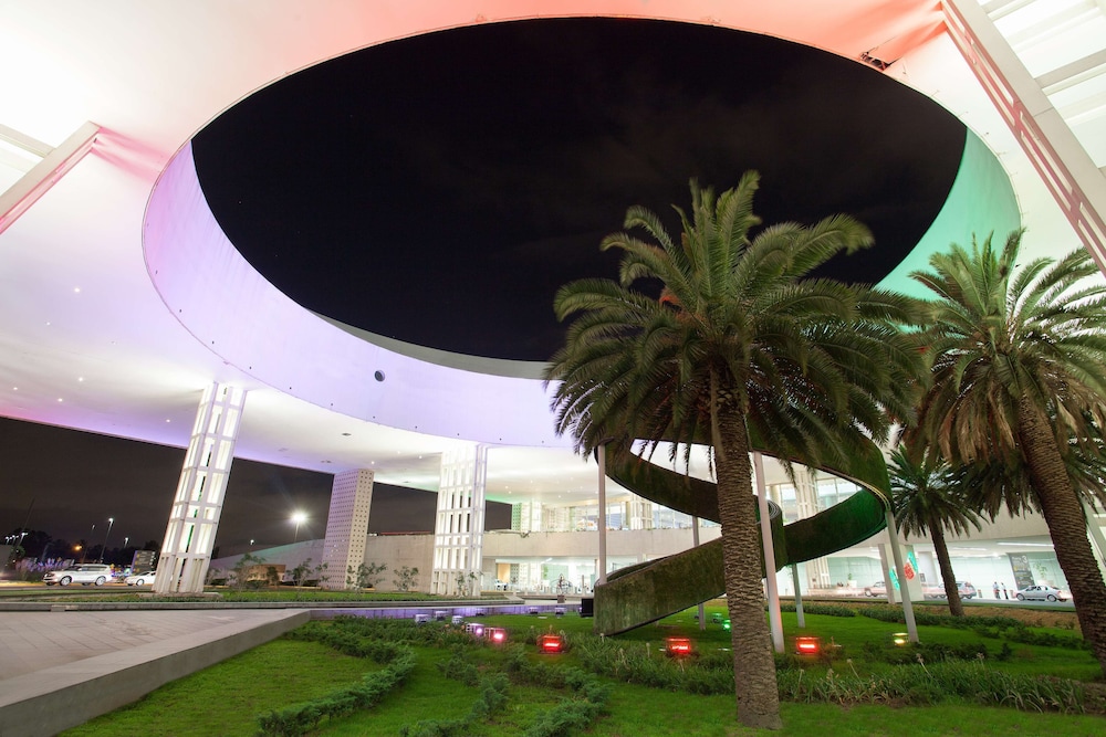 NH Collection Mexico City Airport T2 44/49