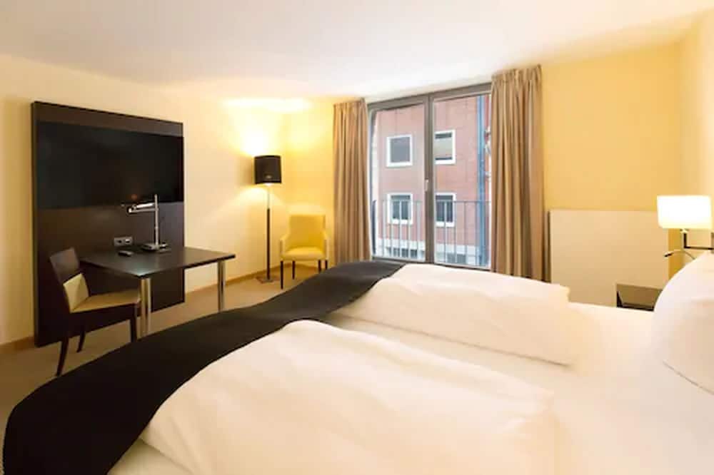 DORMERO HOTEL ALTES KAUFHAUS LUNEBURG 8/44