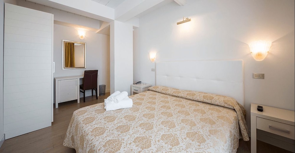 Hotel Alexander 14/50