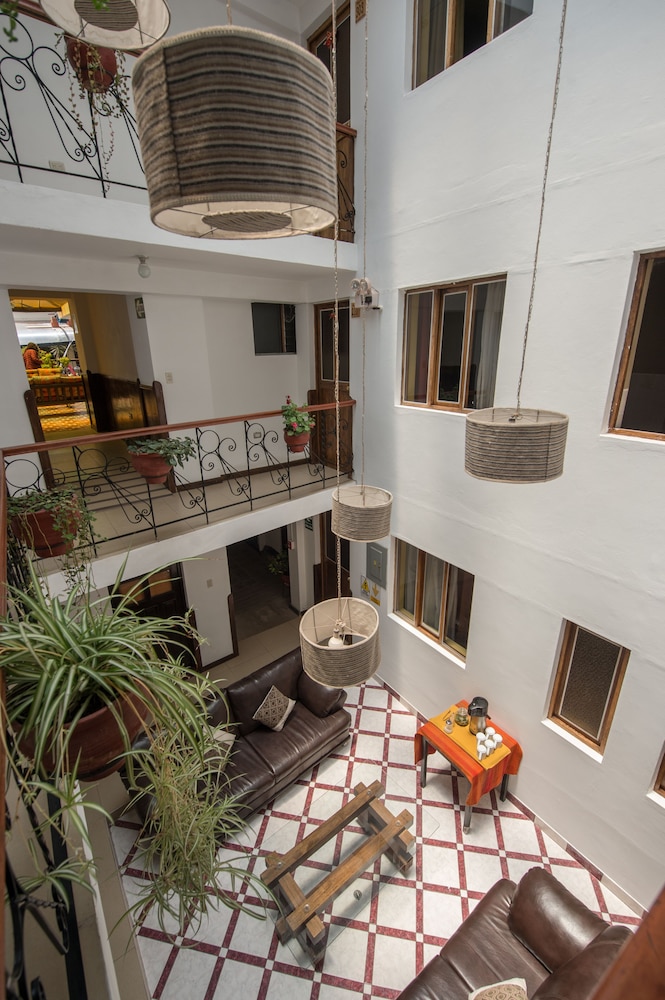 Hotel Oblitas Plaza de Armas Cusco 44/64