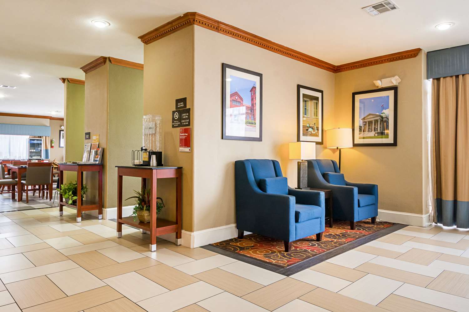 Comfort Suites Lake Charles 11/48
