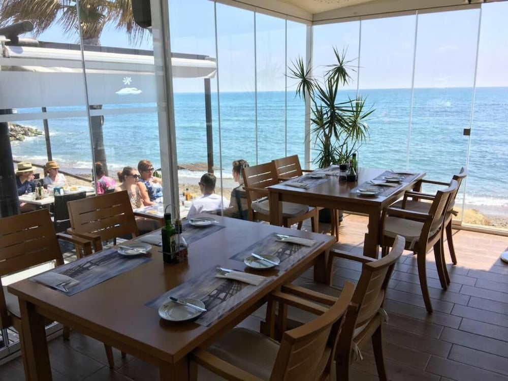 Sky Sea Holidays Calahonda 18/43