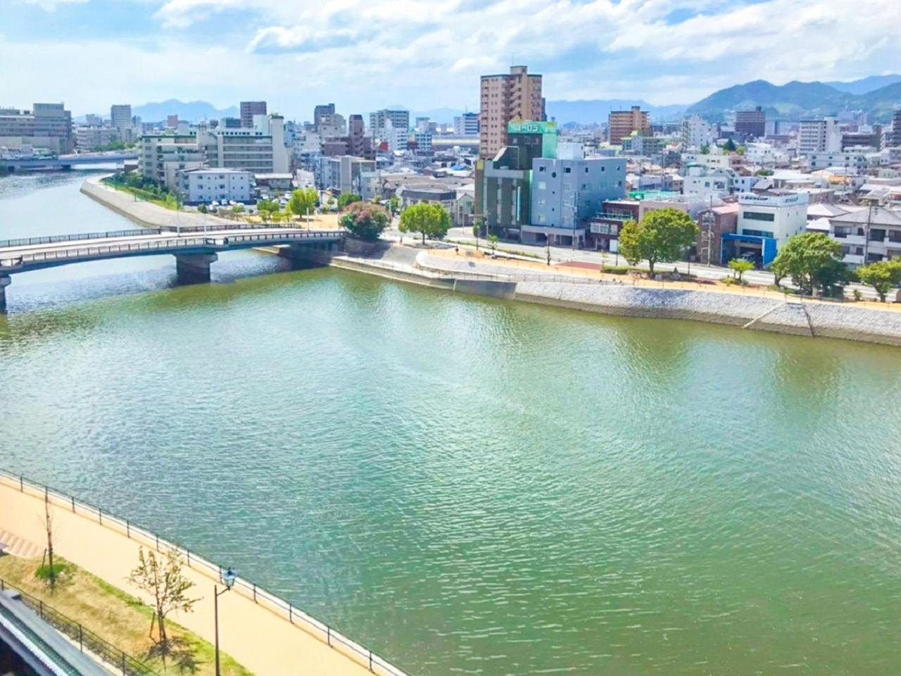 Hotel Livemax Hiroshima Funairimachi Riverside 18/19