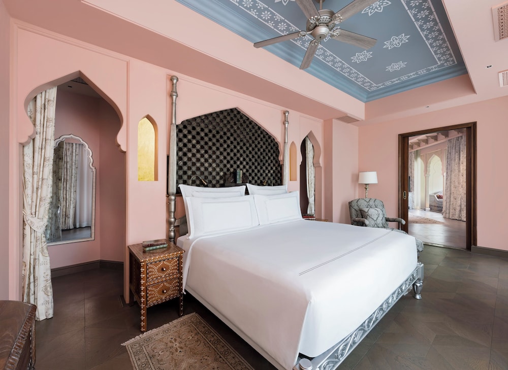 Raffles Jaipur 43/93