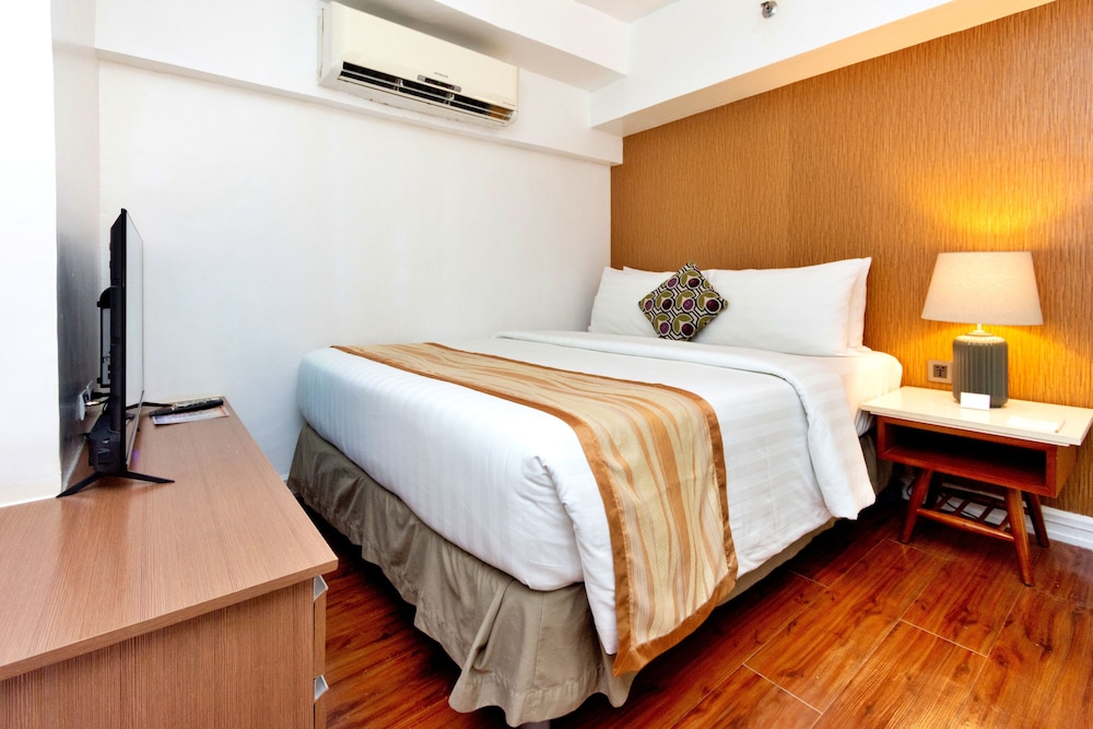 Ferra Premier Boracay by JG 22/62