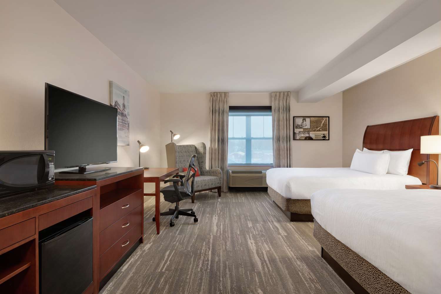 Hilton Garden Inn Troy 4/15