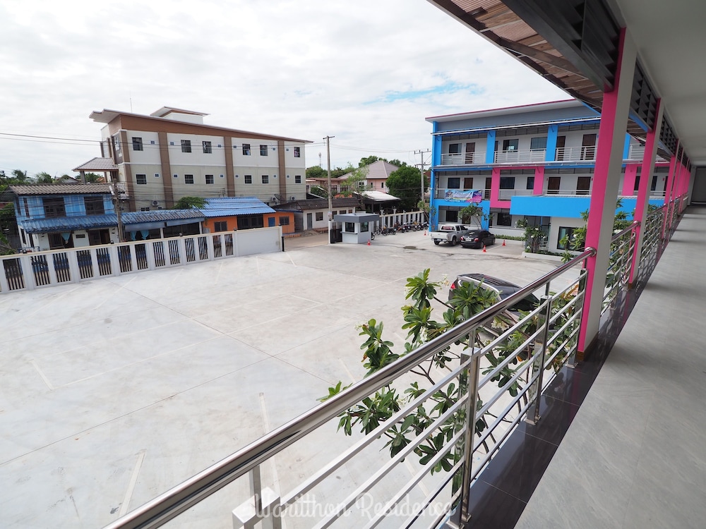Waritthon Residence 23/24