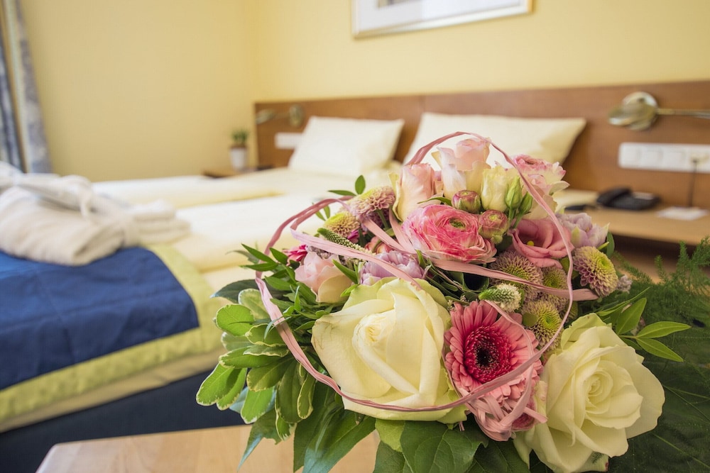 Hotel Rheinpark Rees 51/56
