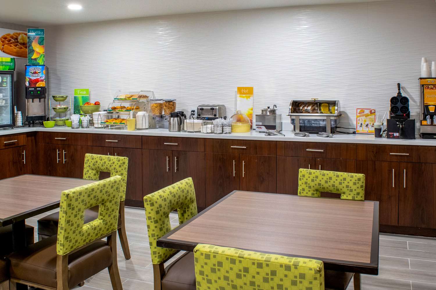 Quality Inn Plainfield 37/47