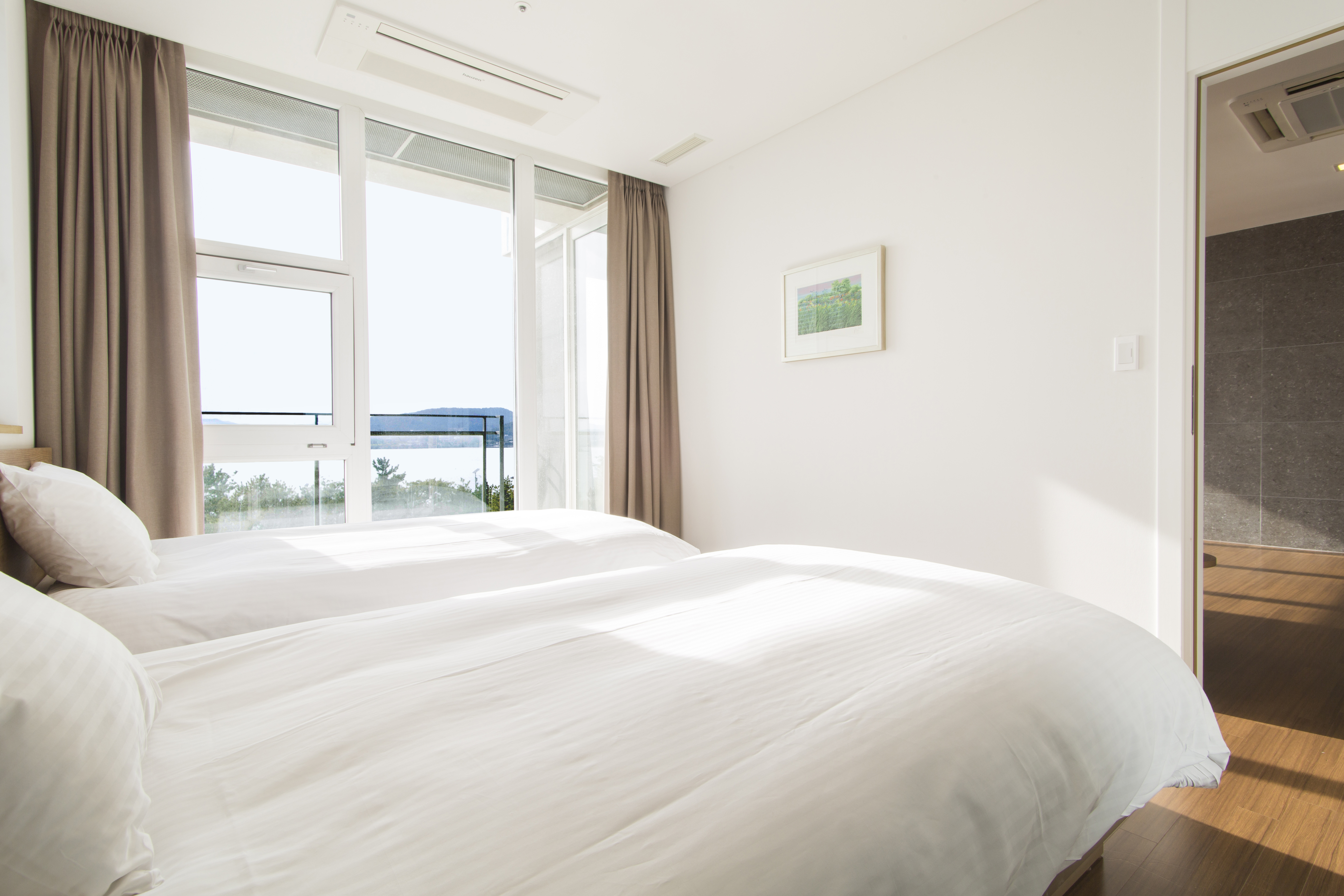 Royal, Suite, 54 Pyeong، Phoenix Island 2/3