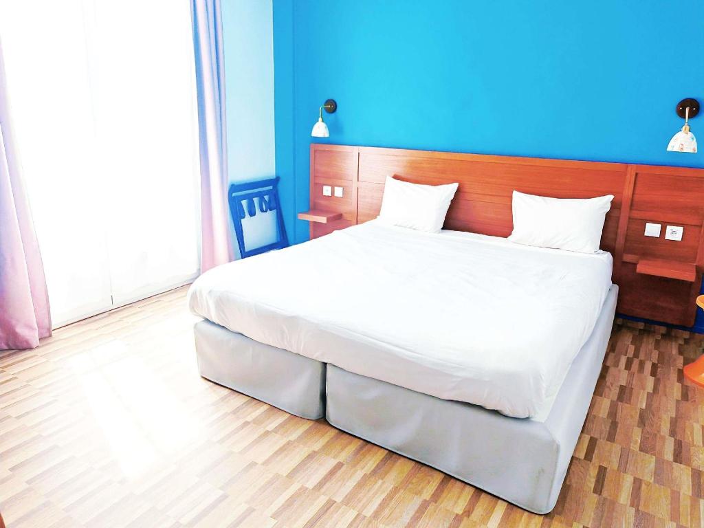 FAMILY SUITE, STANDARD, DOUBLE BED, SOFA
