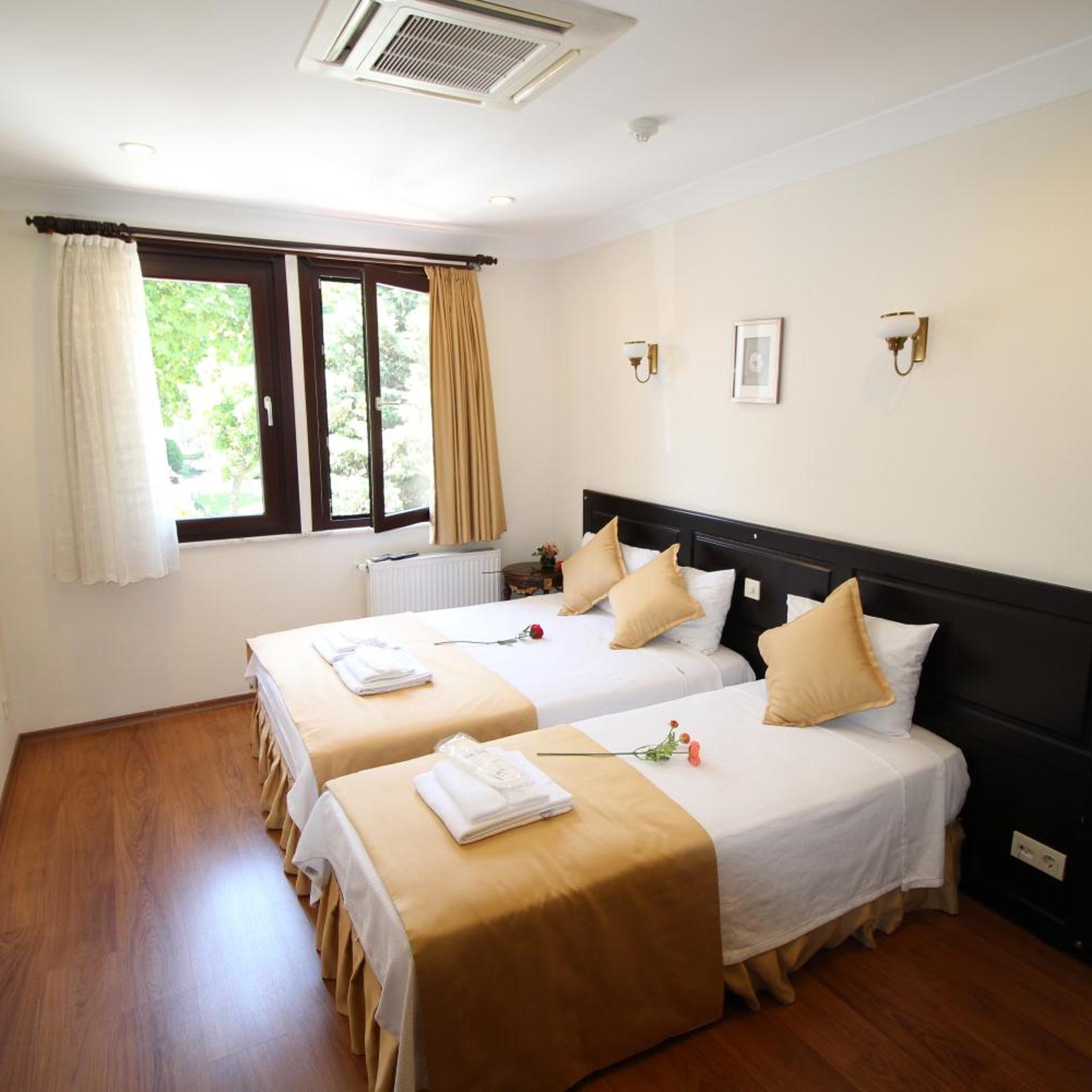 SULTANS HOTEL 7/51
