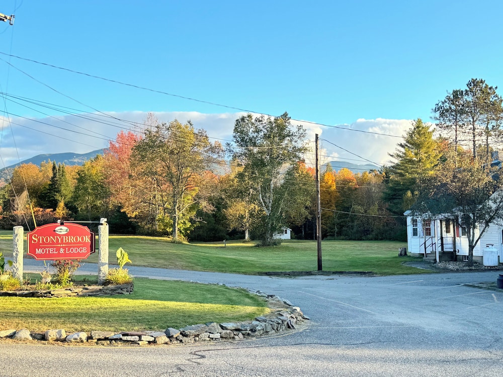 Stonybrook Motel & Lodge 42/59