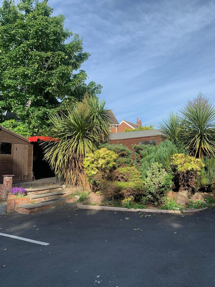 Ashfield Bed And Breakfast 36/44