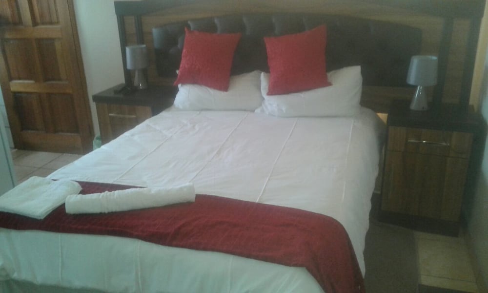 Executive, King Bed, Garden View