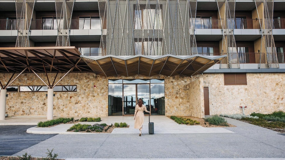 Monarto Safari Resort 5/50