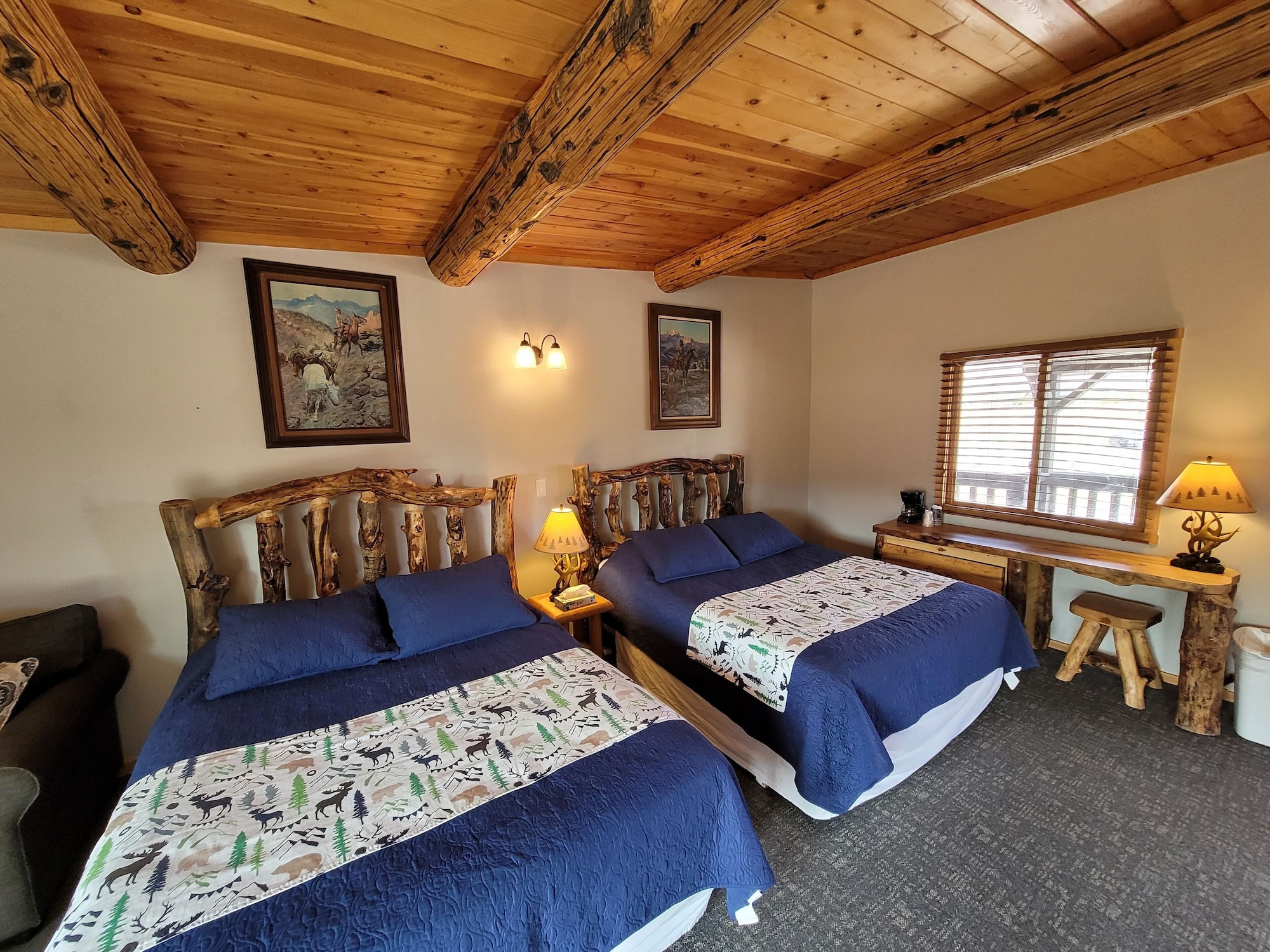 Basic, Single, 2 Double Beds