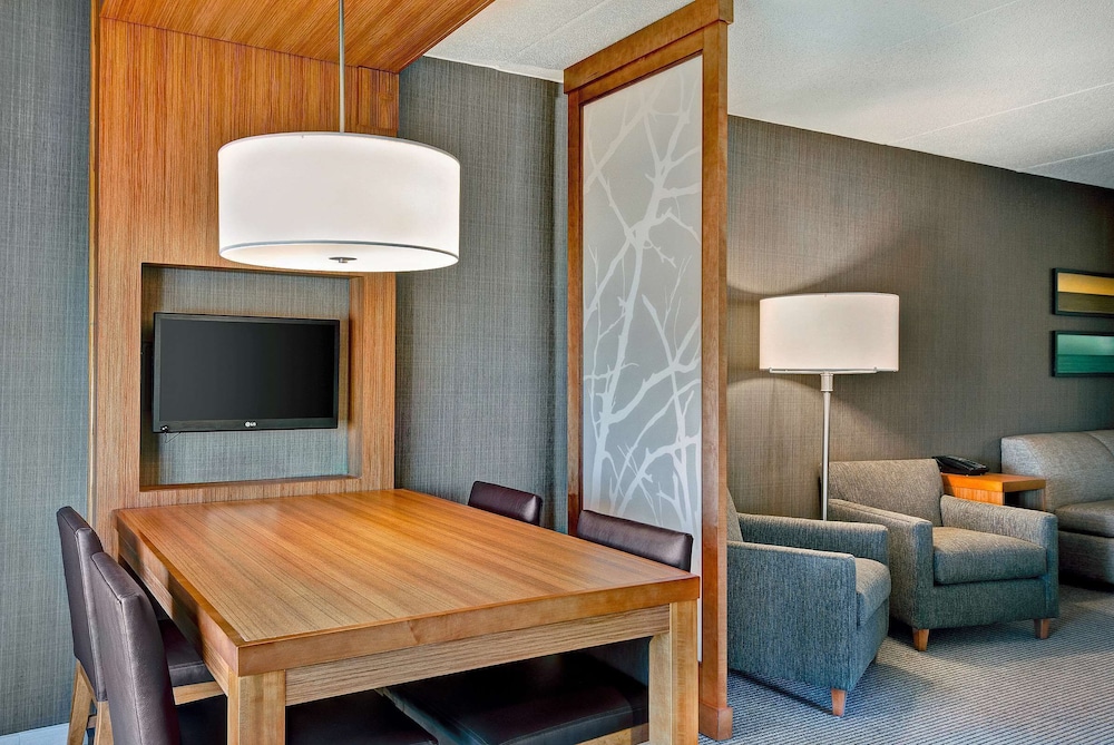 Hyatt Place Fredericksburg At Mary Washington 60/65