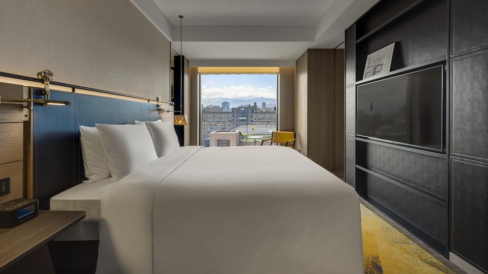 Hotel Resonance Taipei, Tapestry Collection by Hilton 30/37
