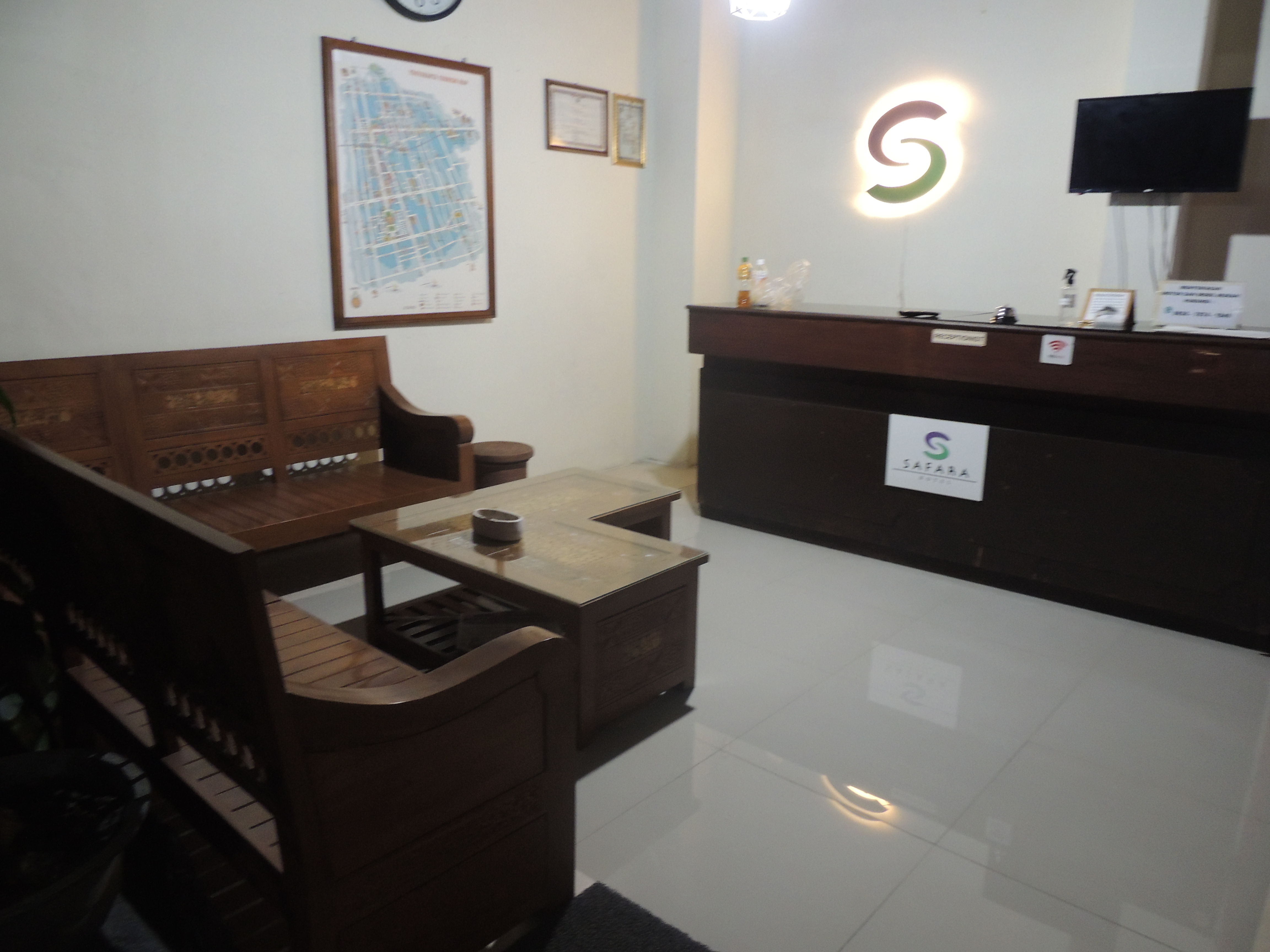 Hotel Safara 2/16
