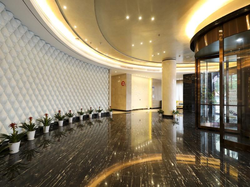 GreenTree Eastern Jingde Town Railway Station Hotel 32/49
