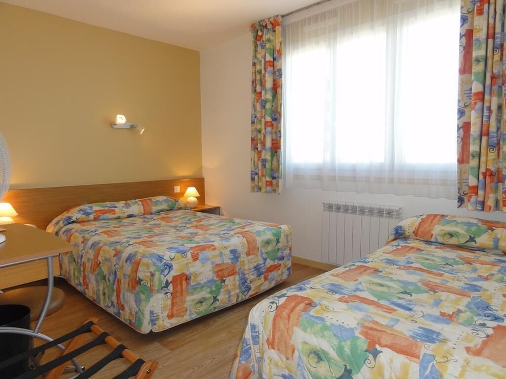 CITOTEL LE BOISCHAUT 11/25