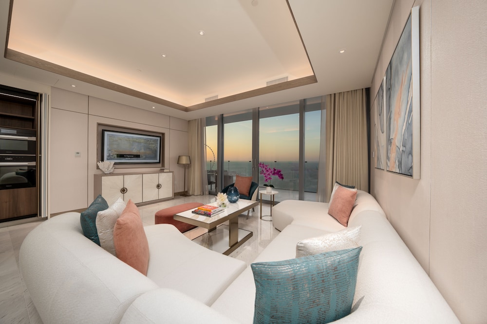 FIVE LUXE JBR 58/77