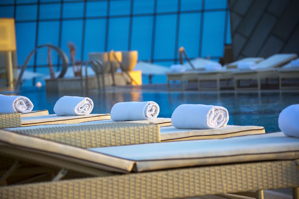 Fairmont Baku Flame Towers 67/76