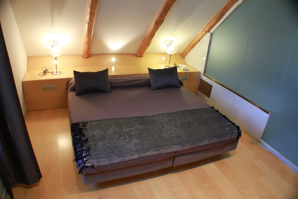 Hotel Domus Selecta Sant Roc 16/42