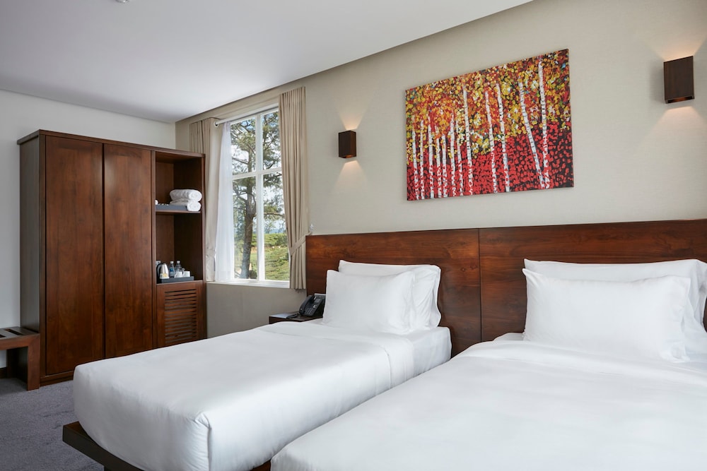 Galway Heights Hotel 14/47