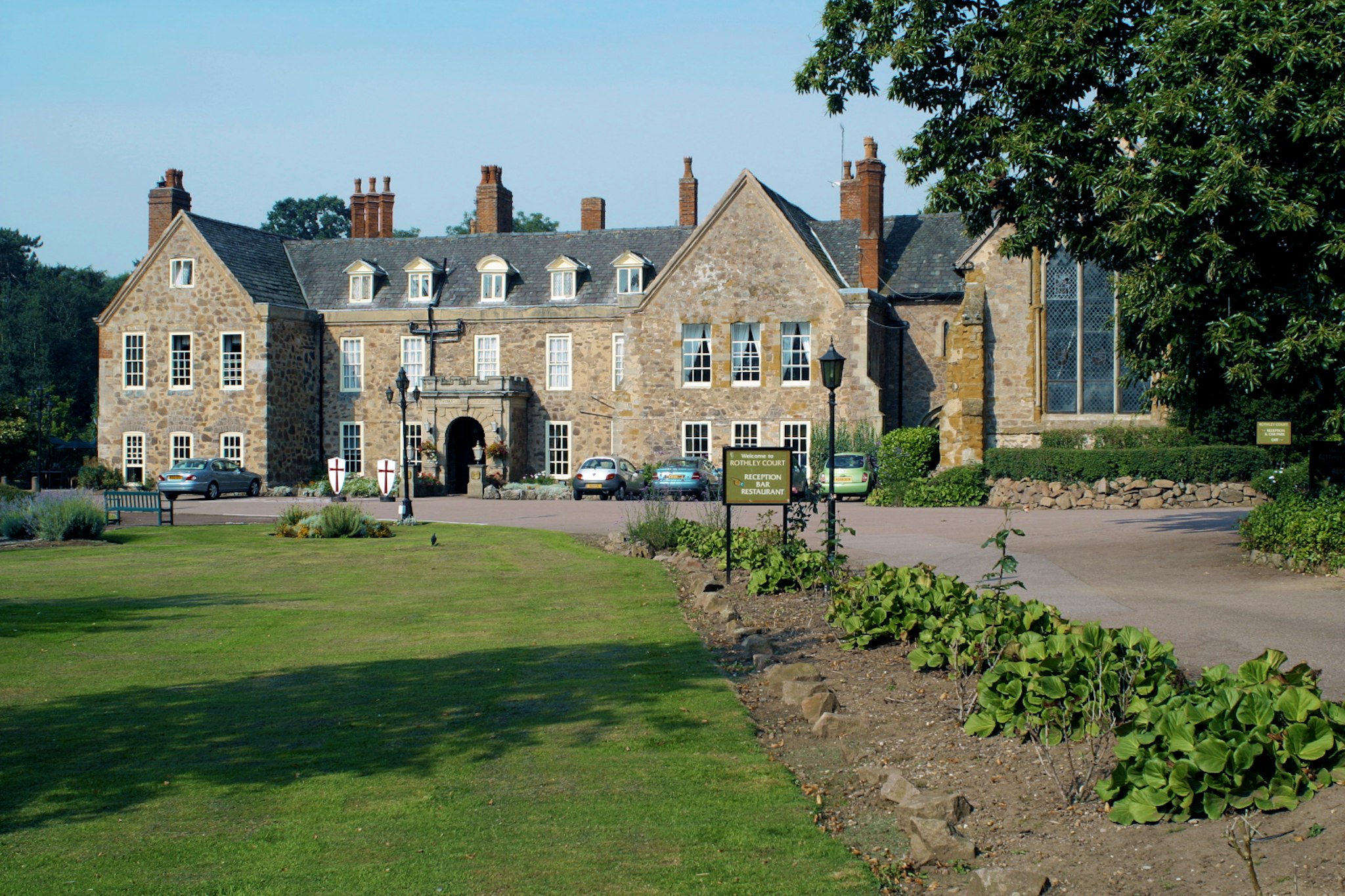 Rothley Court Hotel 31/34