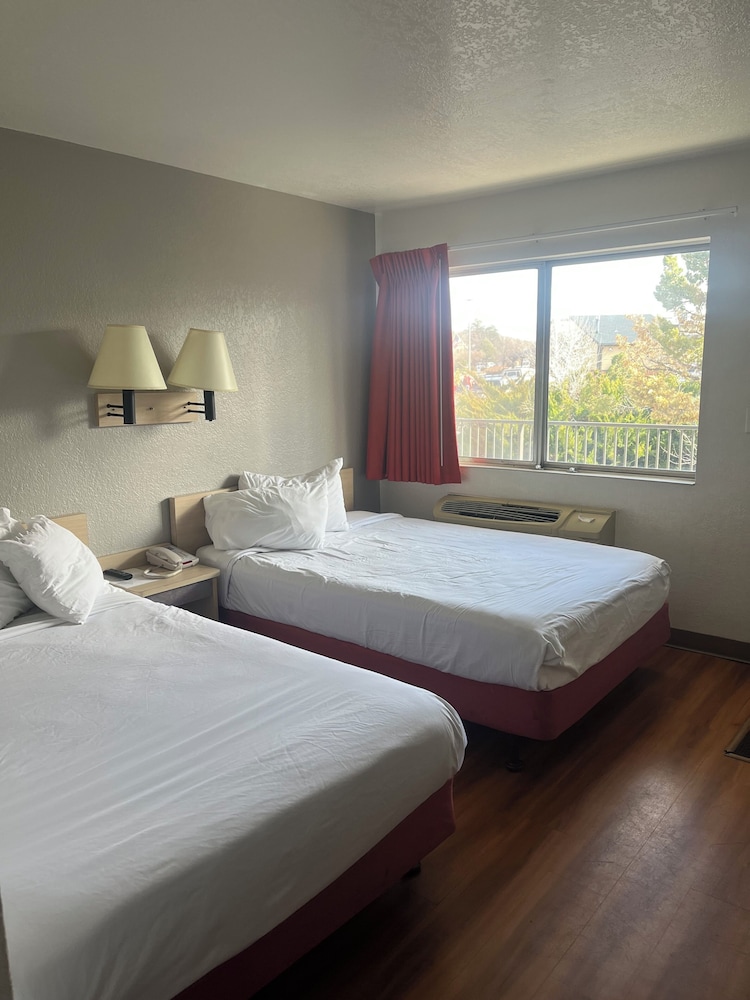 Motel6 Prescott, AZ 22/58