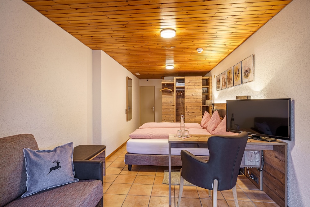 Hotel Alpenblick 32/50