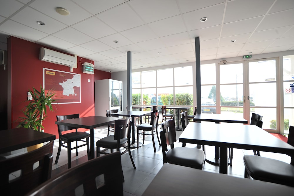 Hotel Balladins Roissy Cdg Saint Mard 30/37