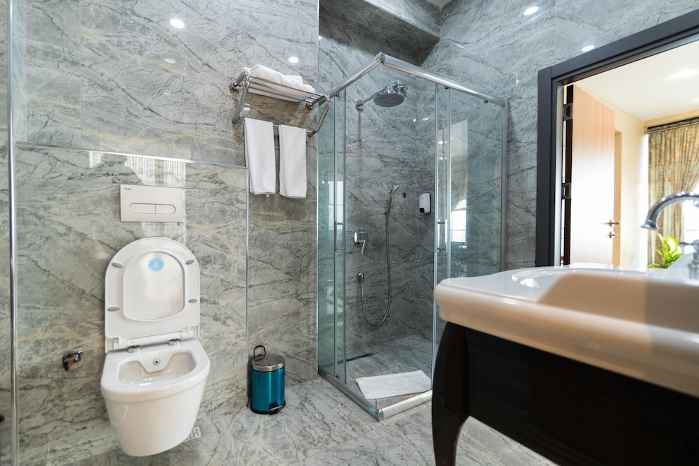 Fevzi Hoca Butik Hotel 45/47