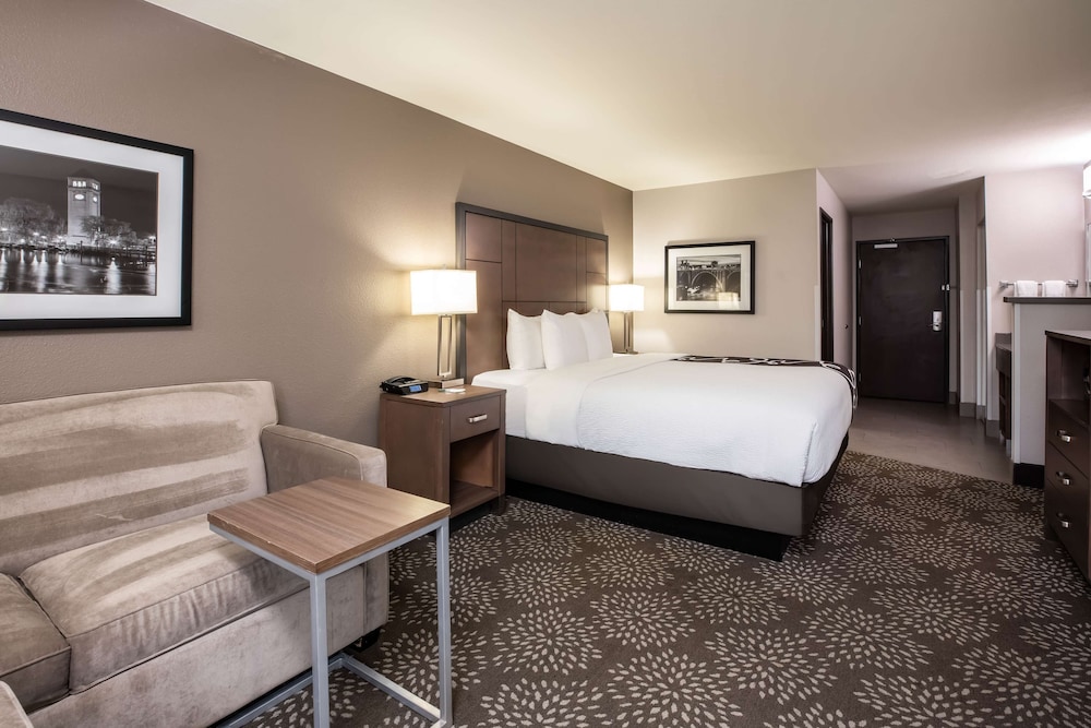 Best Western Plus Spokane North 13/33