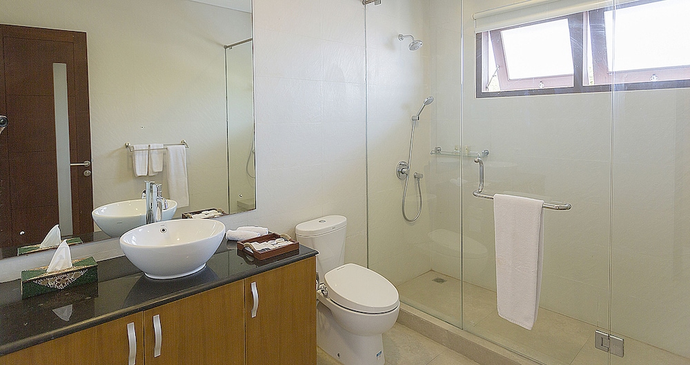 Bali Diamond Villas 84/86