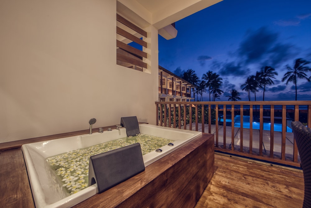 Suriya Resort 32/60