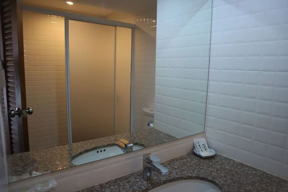Welcome Jomtien Beach Hotel 36/37