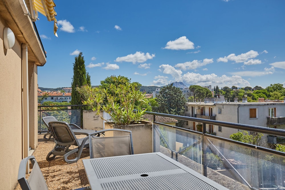 Appart hotel Odalys City Aix en Provence Centre Rotonde 42/48
