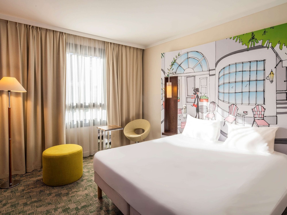Ibis Styles Evry Cathedrale 5/48
