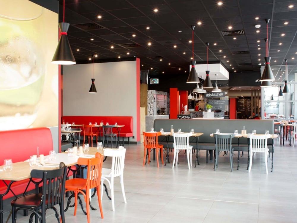 restaurant cafeteria