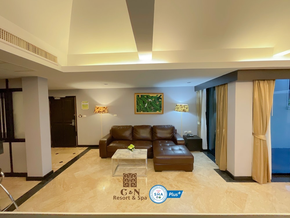 C N Resort And Spa 28/44