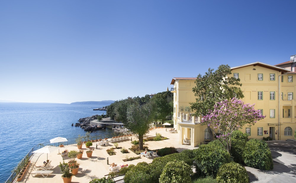 REMISENS VILLA BELVEDERE 61/66