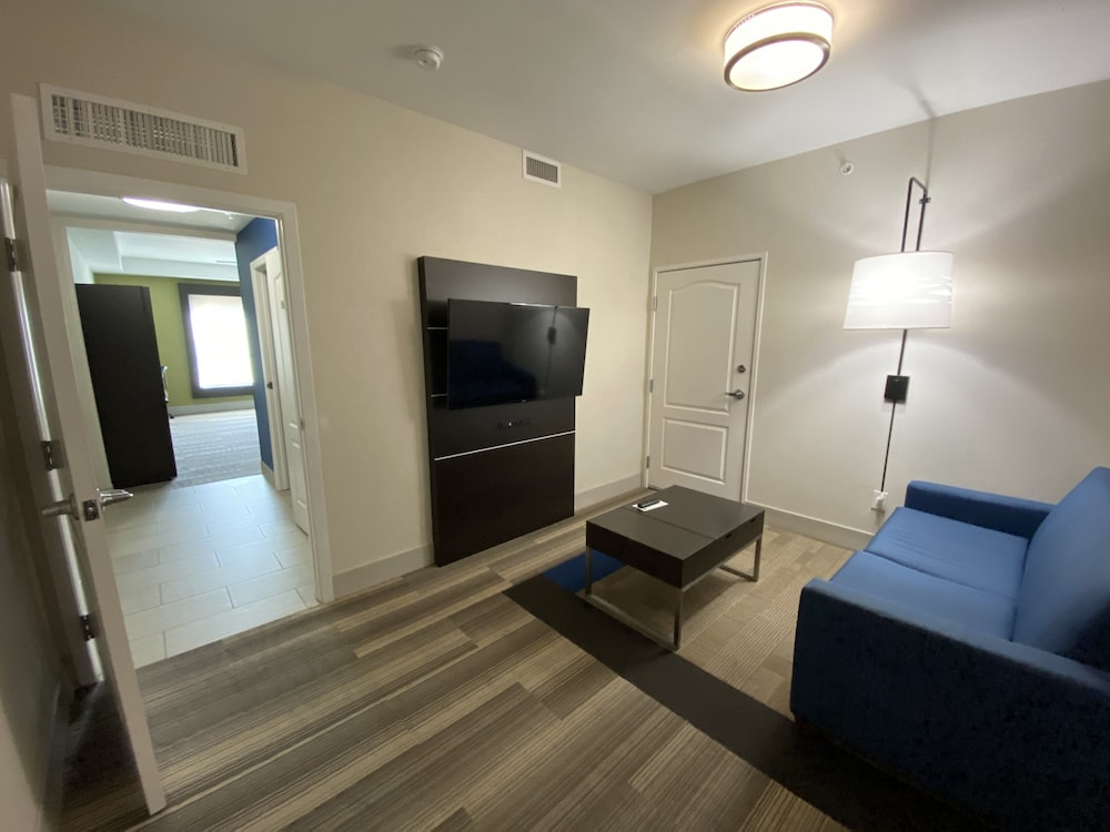 Holiday Inn Express Hotel And Suites el Dorado Hills 45/70