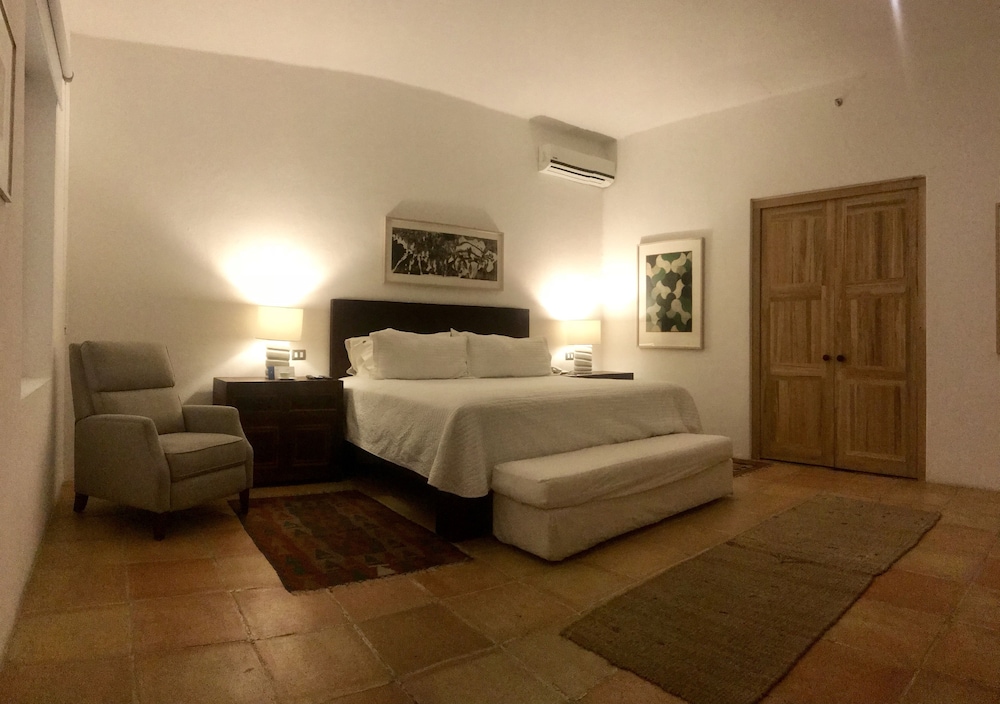 Hotel Boutique Casareyna 31/67