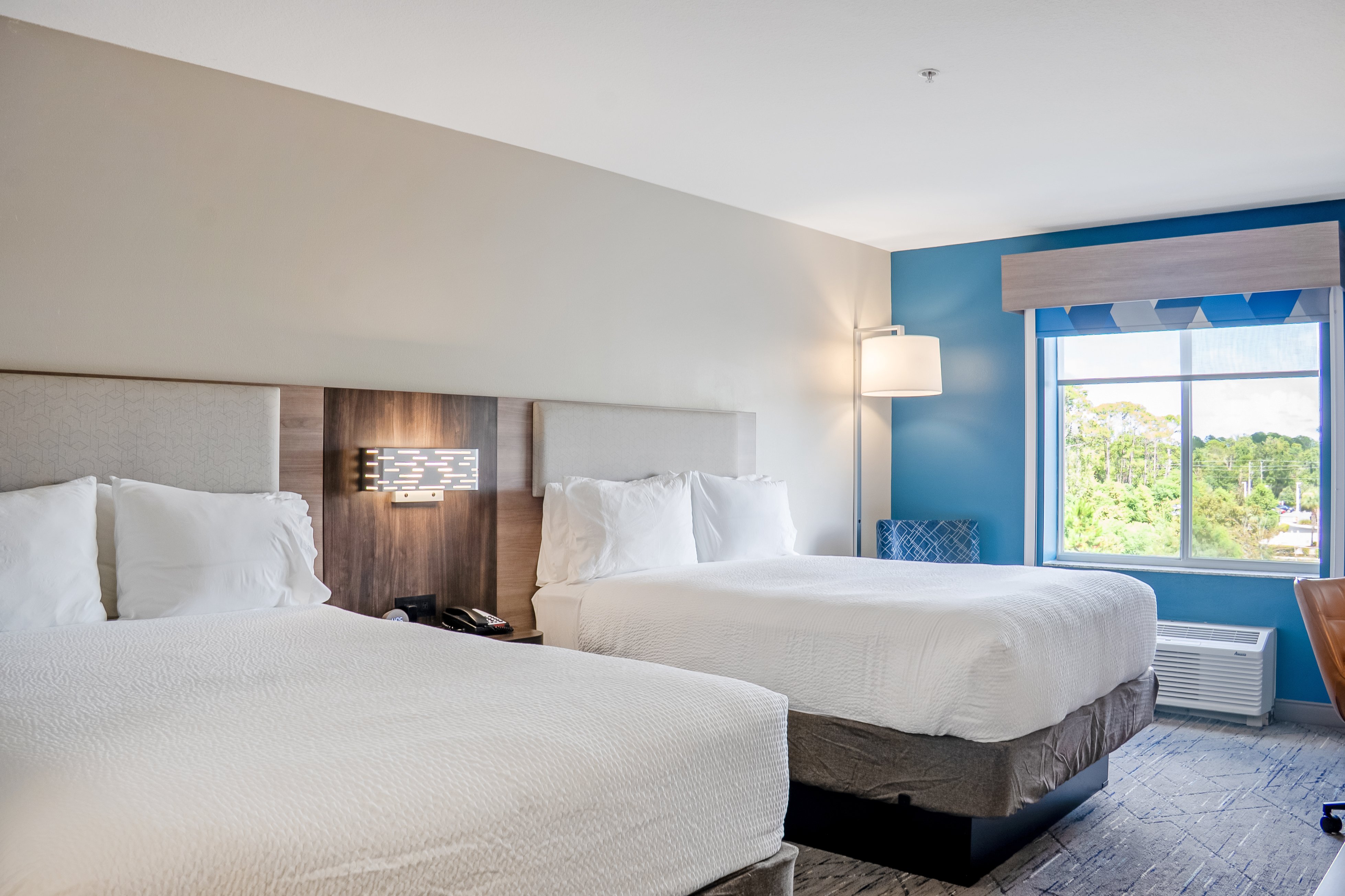 Holiday Inn Express Hotel Suites Saint Augustine North 28/77