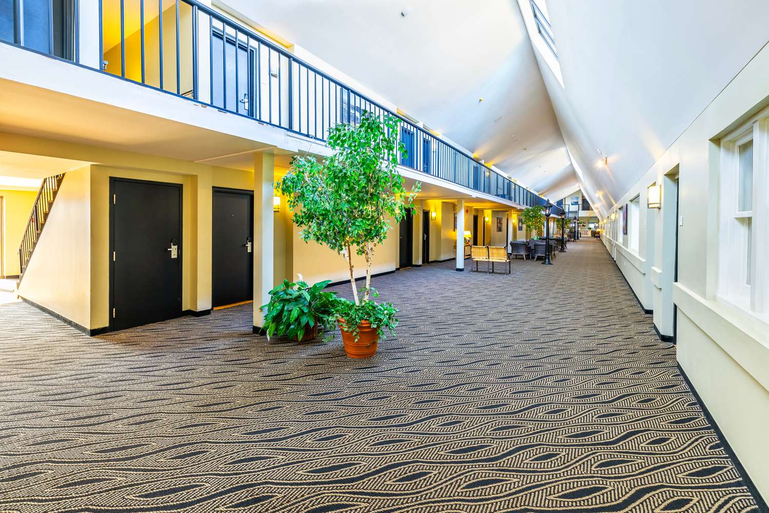 Quality Inn & Suites Garden Of The Gulf 46/46